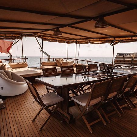 Sicily Sea Charter Hande Capo Galera Otel Palermo Dış mekan fotoğraf
