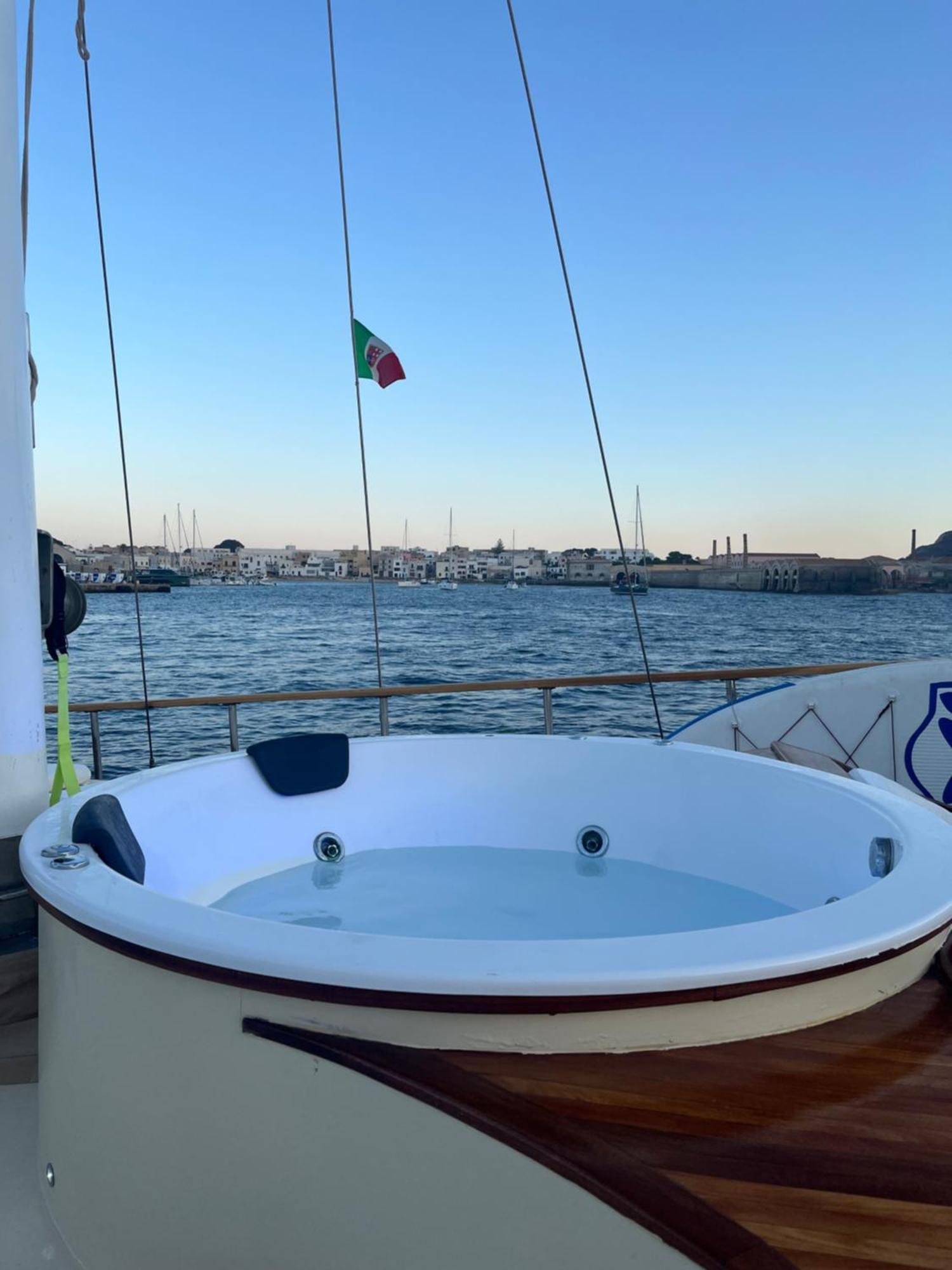 Sicily Sea Charter Hande Capo Galera Otel Palermo Dış mekan fotoğraf